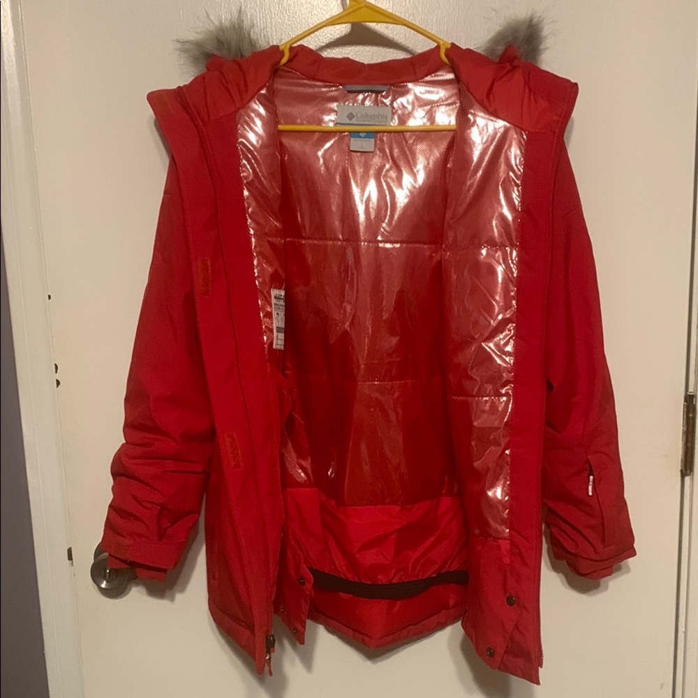 Columbia girls winter coat.